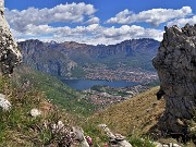 58 Dalla cresta di vetta del Corno Birone vista su Lecco e da sx Coltignone, Due Mani, Resegone